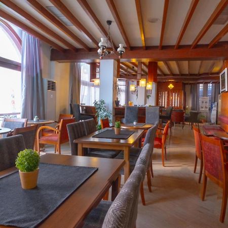 Kyrenia British Harbour Hotel Esterno foto