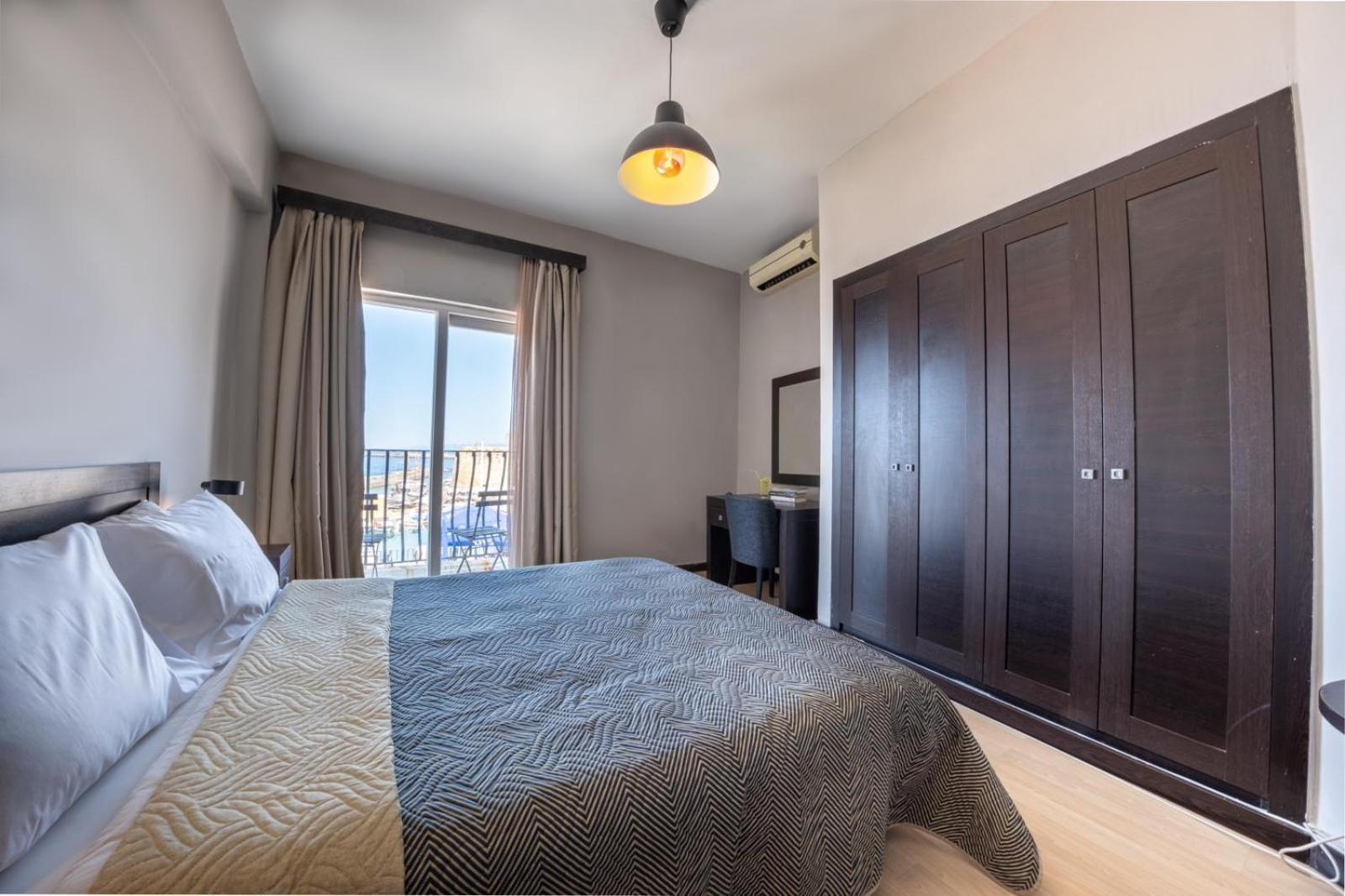Kyrenia British Harbour Hotel Esterno foto
