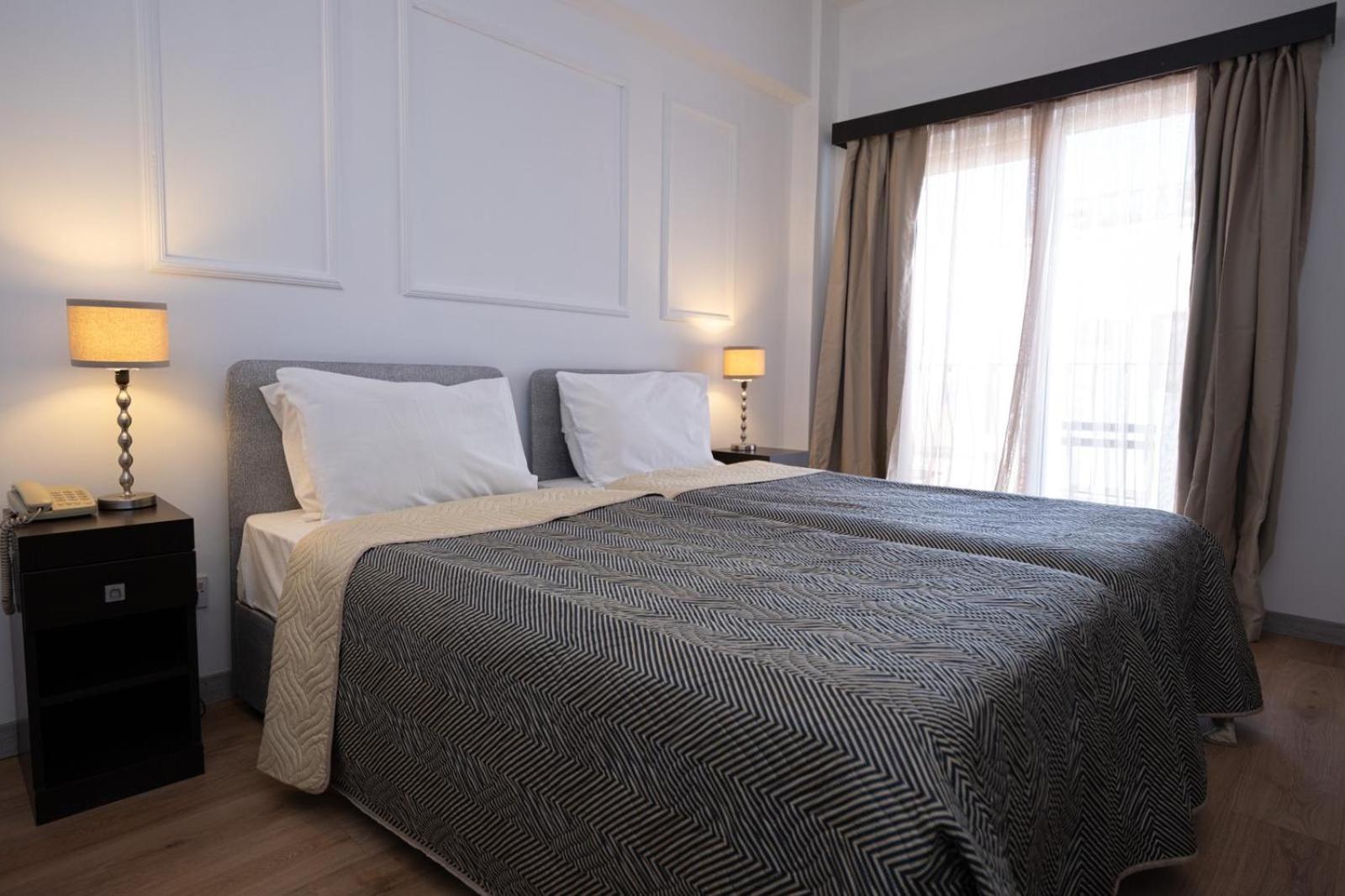 Kyrenia British Harbour Hotel Esterno foto