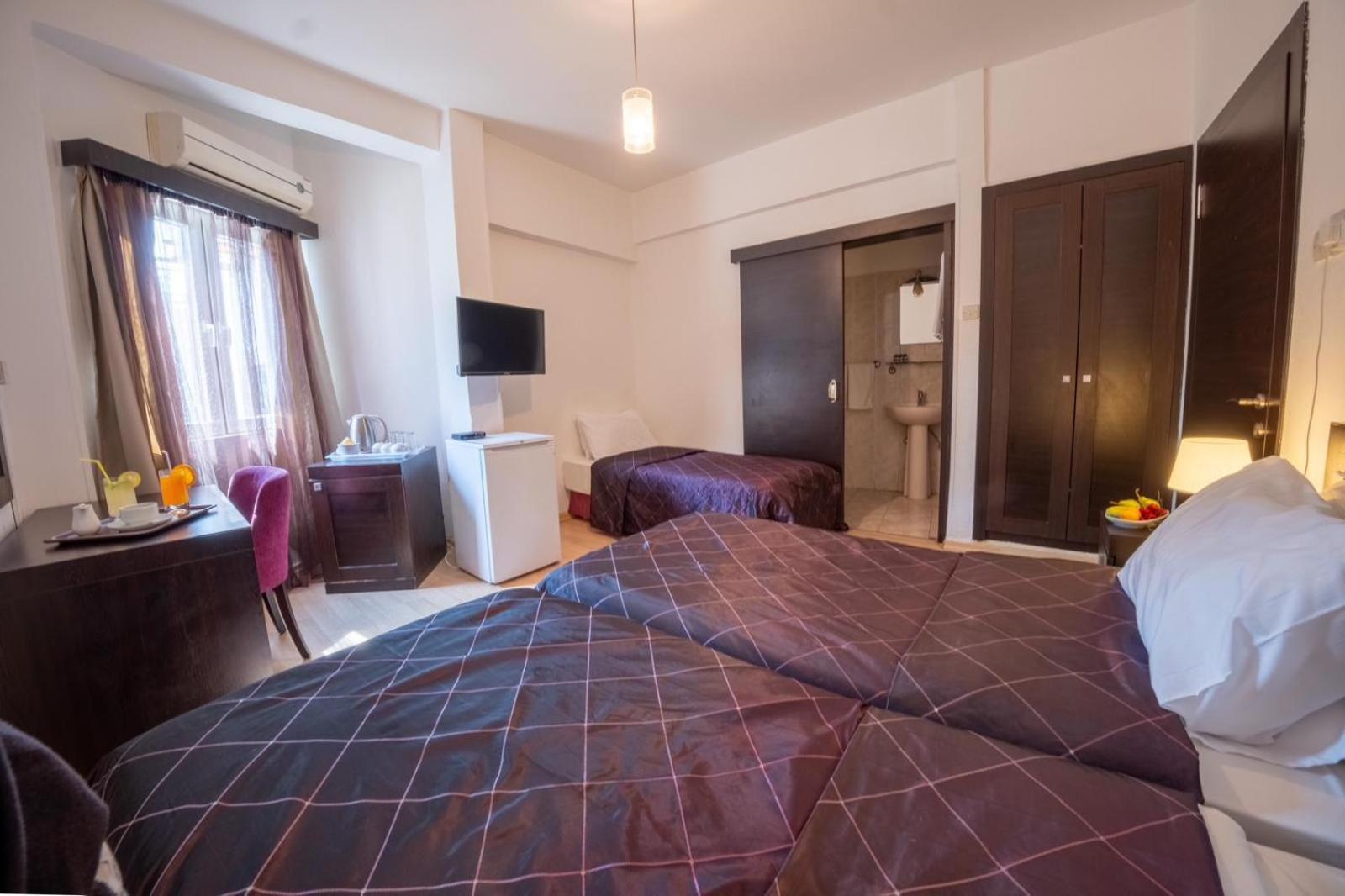 Kyrenia British Harbour Hotel Esterno foto