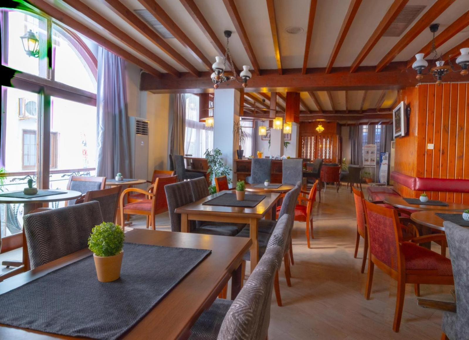 Kyrenia British Harbour Hotel Esterno foto