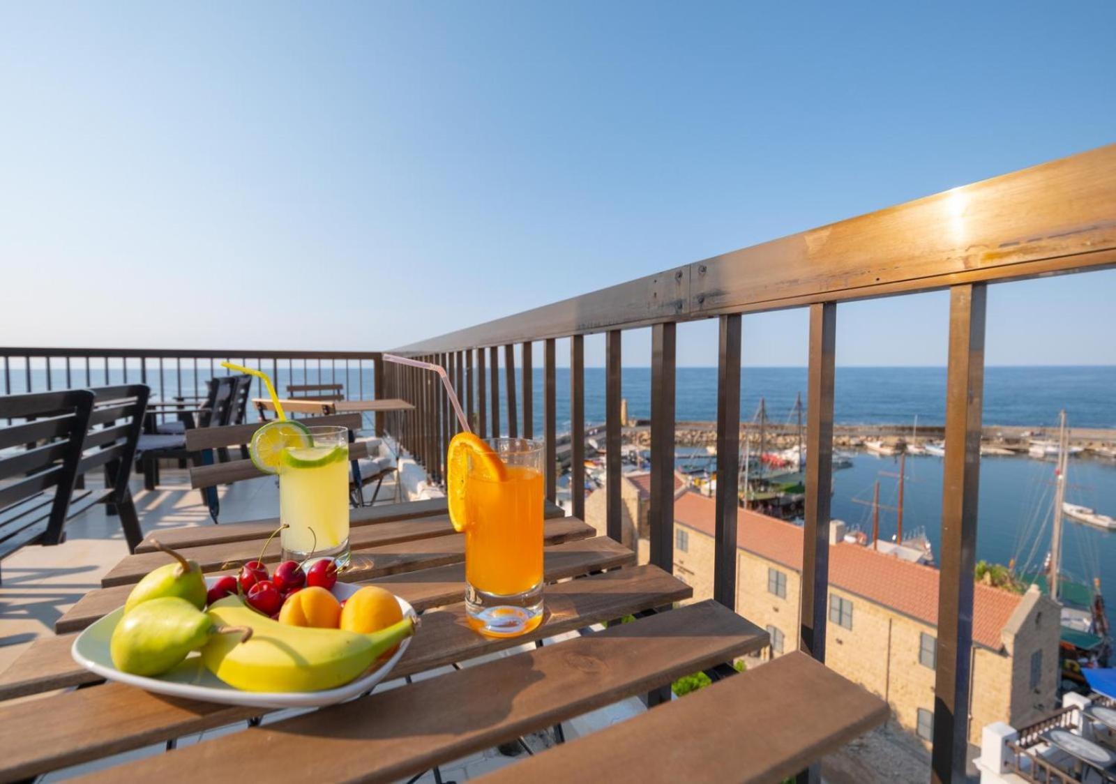 Kyrenia British Harbour Hotel Esterno foto