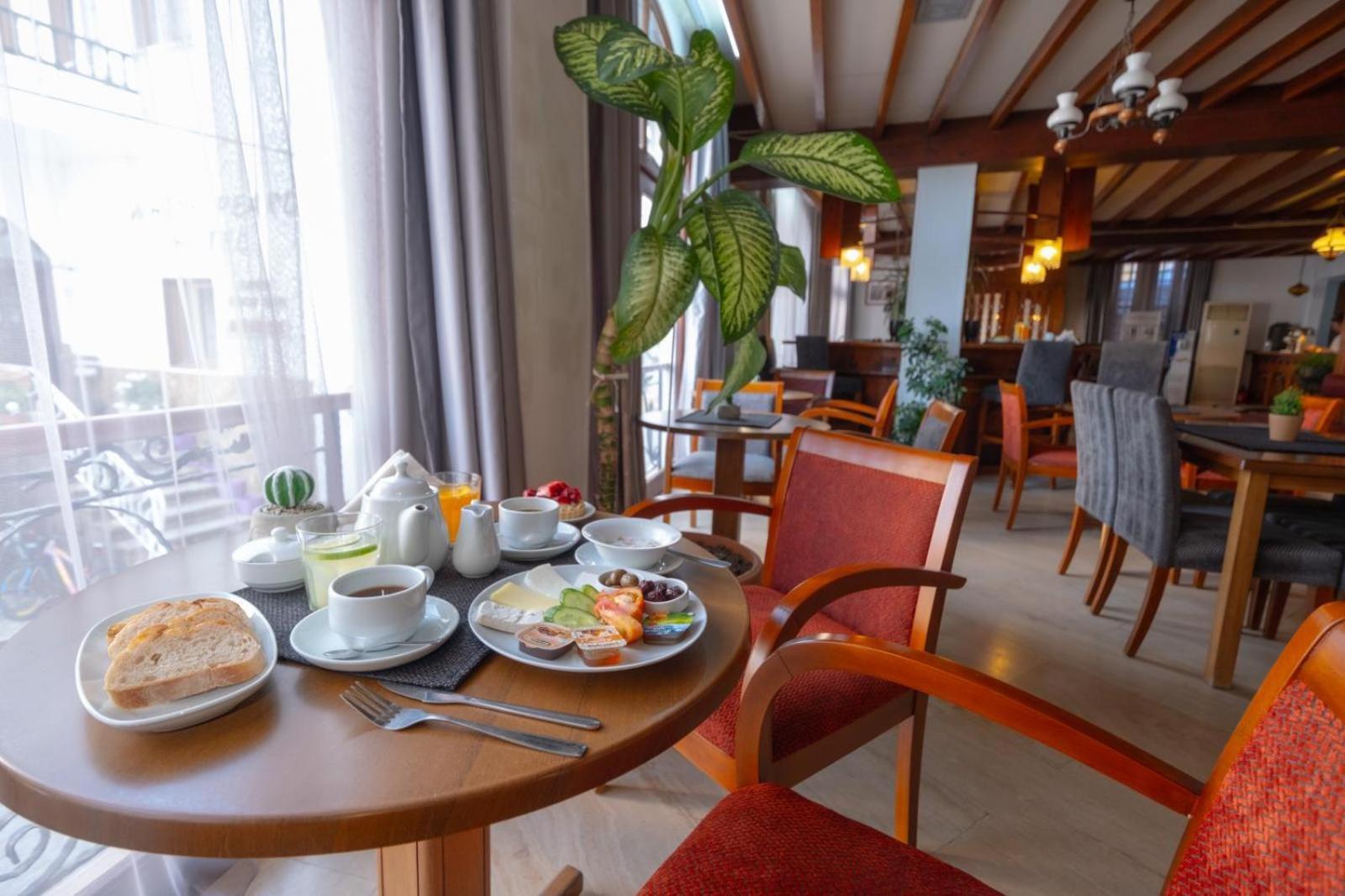 Kyrenia British Harbour Hotel Esterno foto