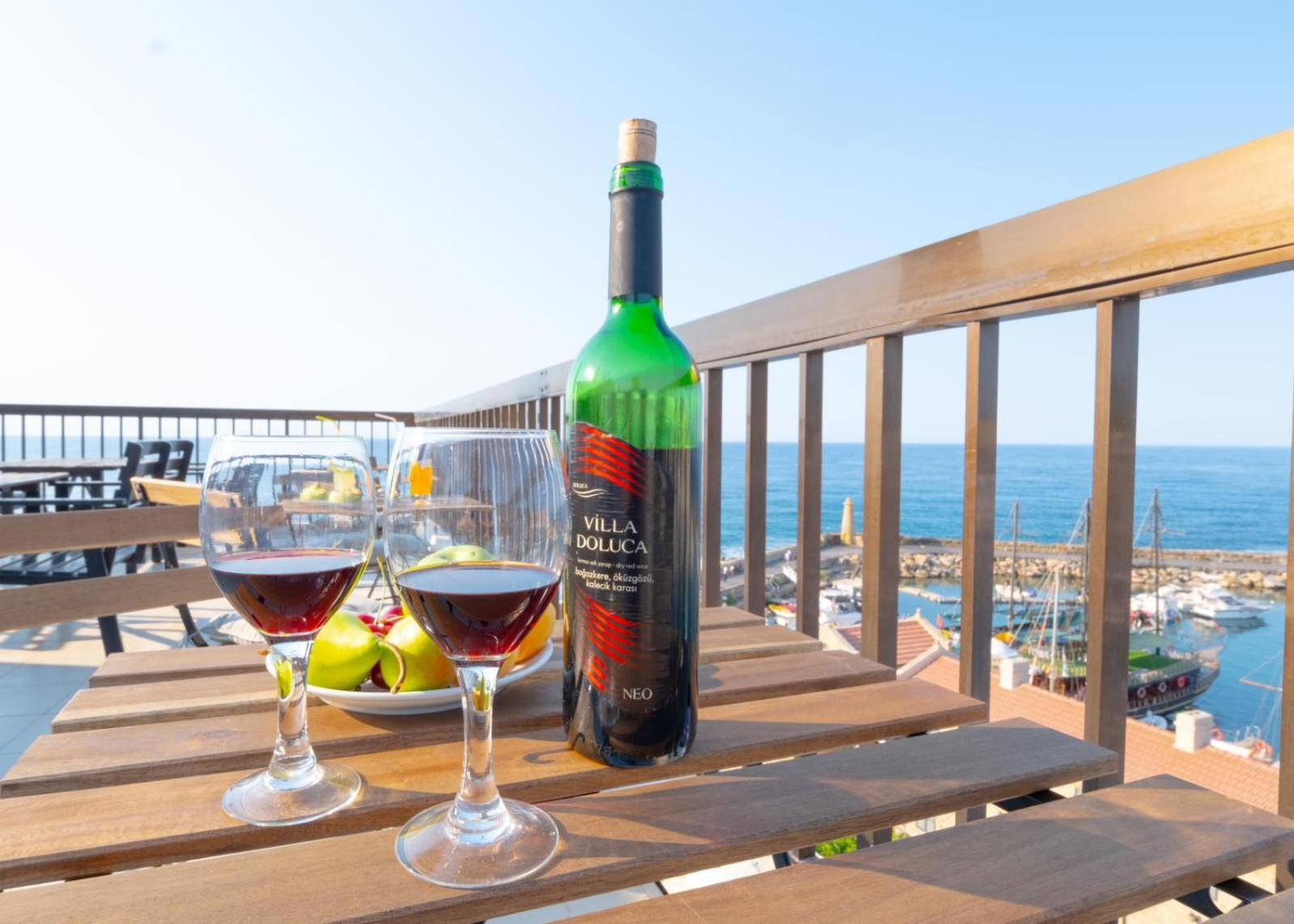 Kyrenia British Harbour Hotel Esterno foto