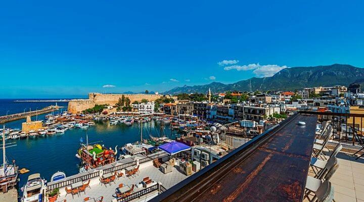 Kyrenia British Harbour Hotel Esterno foto